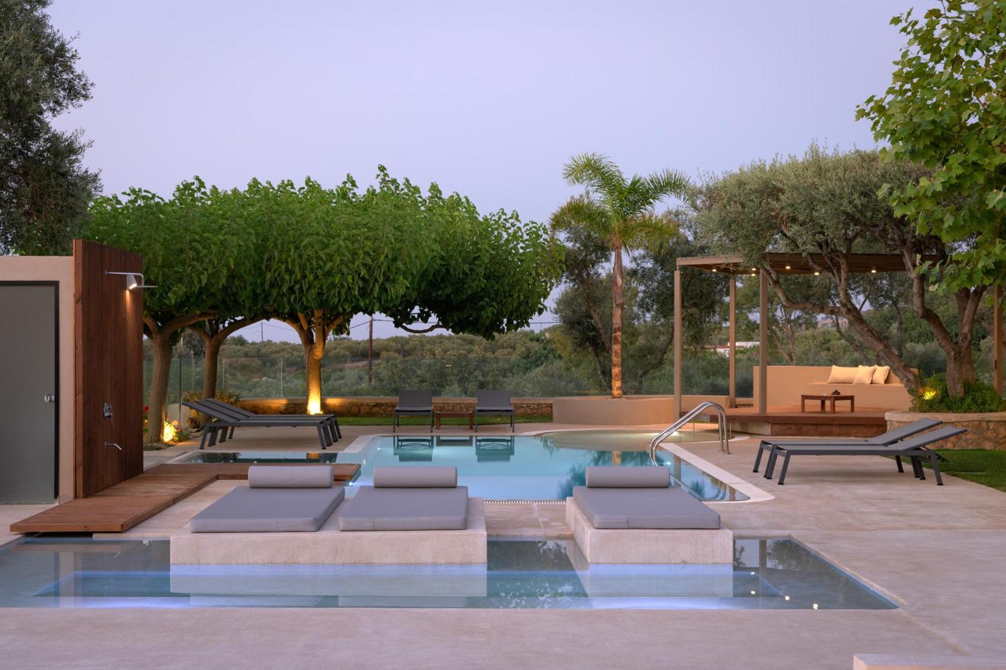 Thetree Villa, With Heated Pool & Spa Whirlpool Gállos Exteriér fotografie